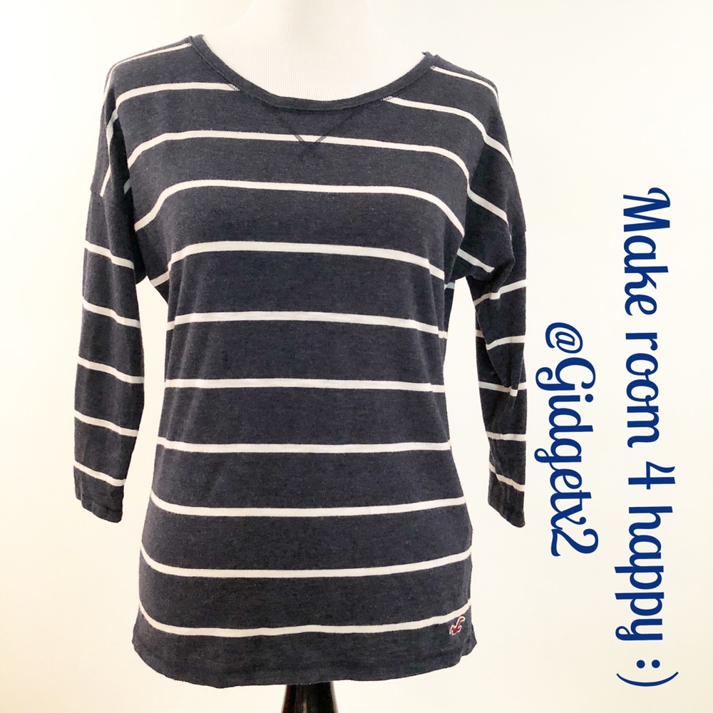 Hollister navy/white stripe 3/4 sleeve  top Size S